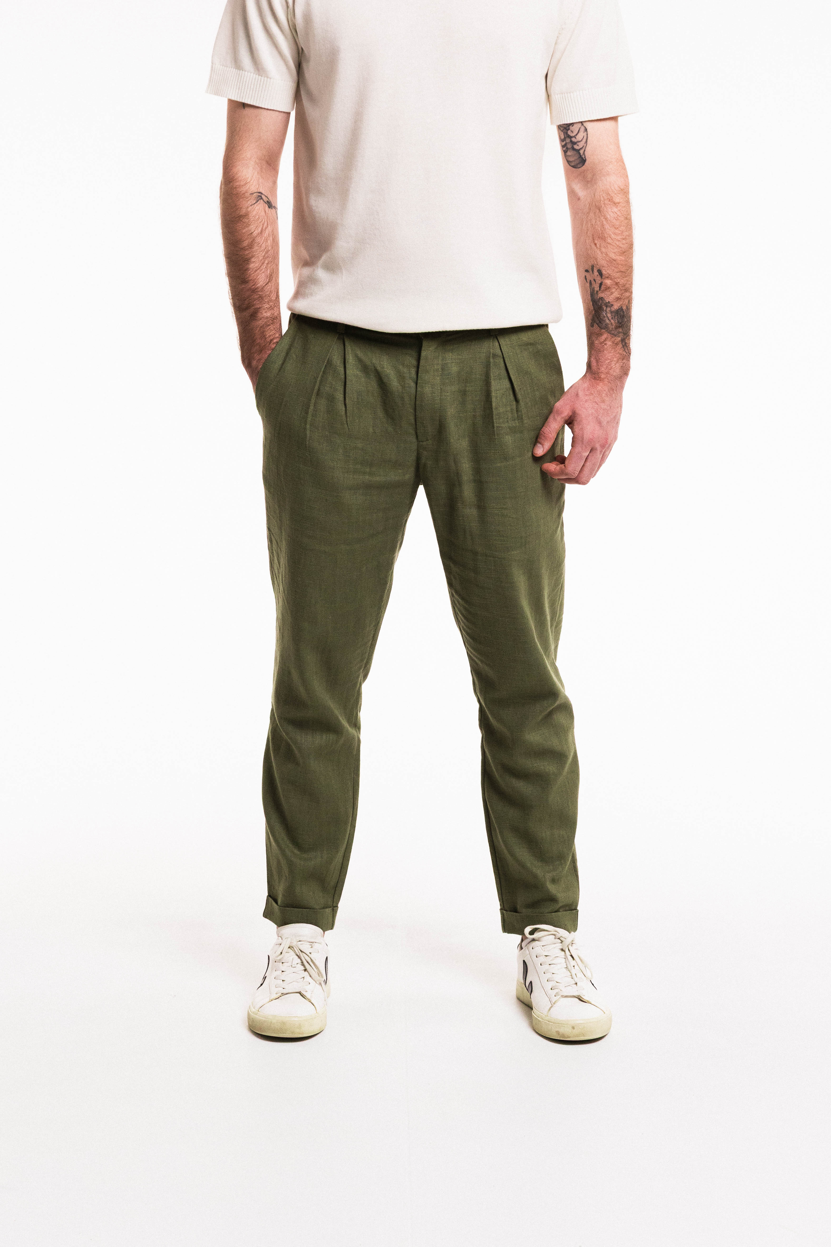Pleat Linen Pant - Seam.
