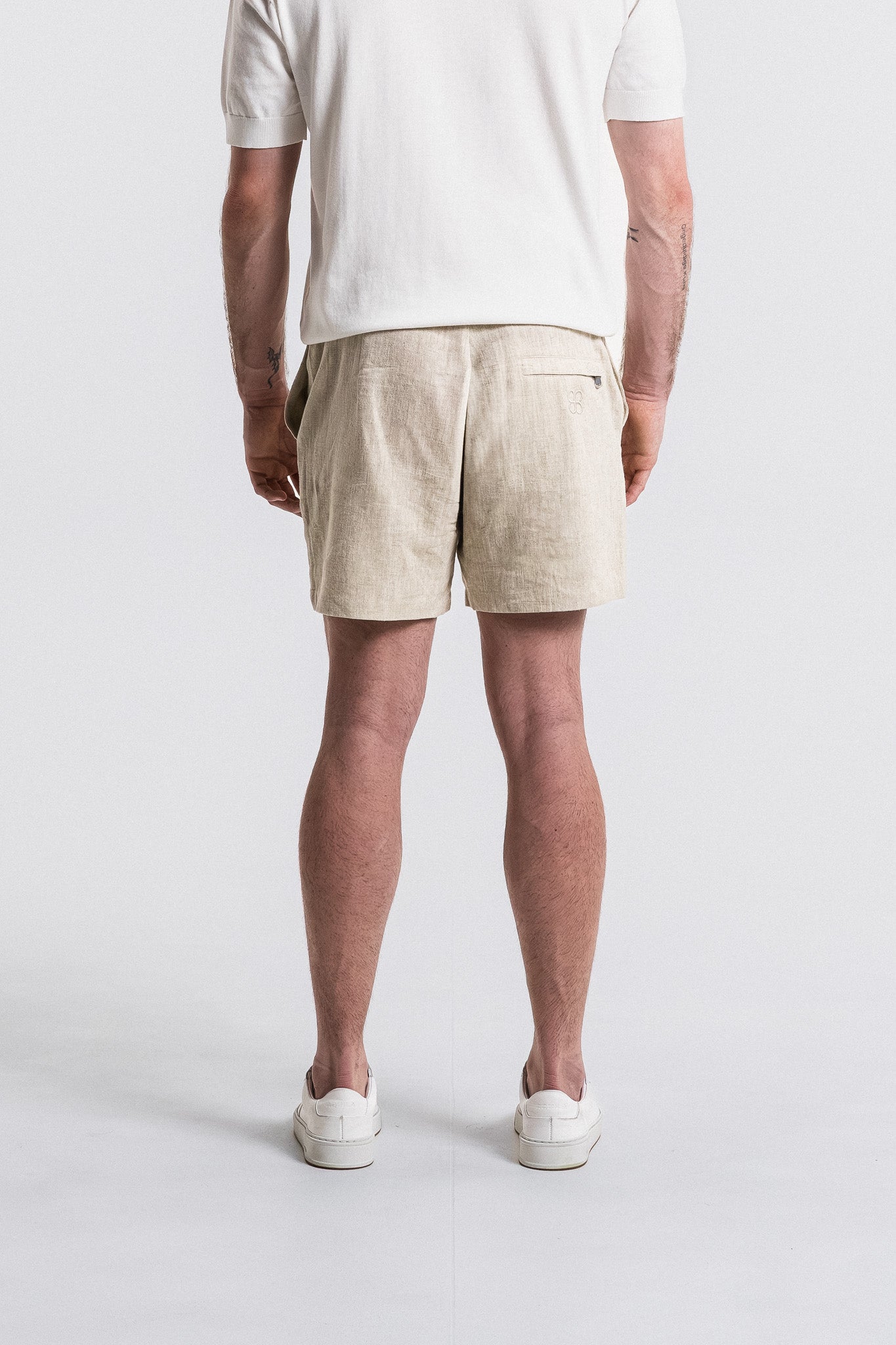 Side Tab Linen Short
