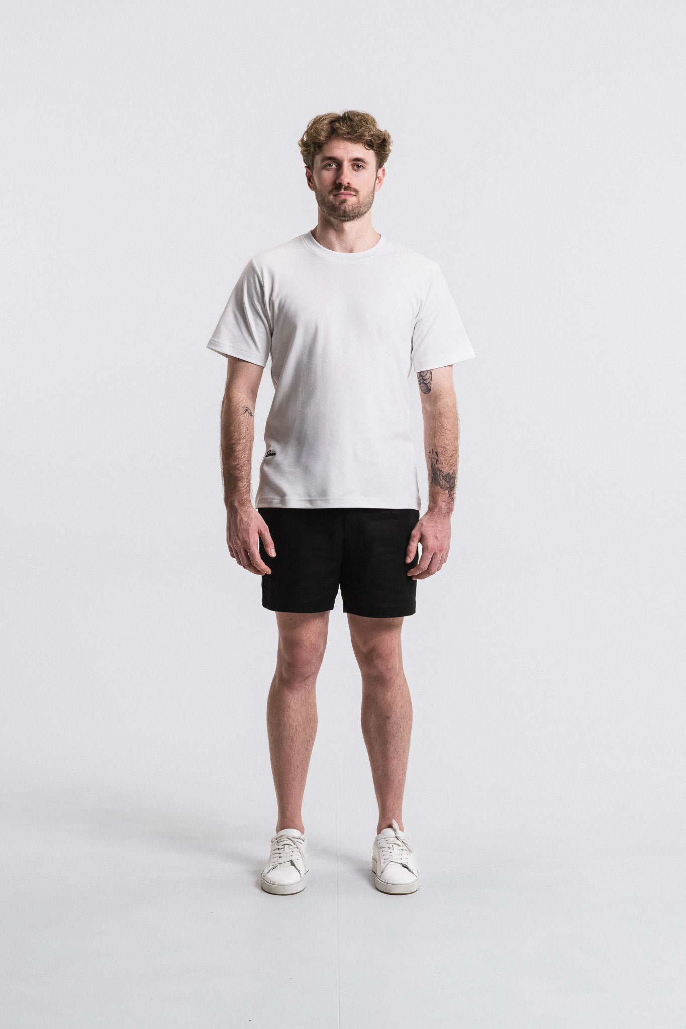 Side Tab Linen Short